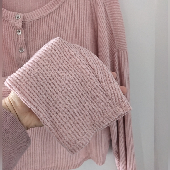 Calvin Klein Pink Ribbed Button-Up - Picture 6 of 8